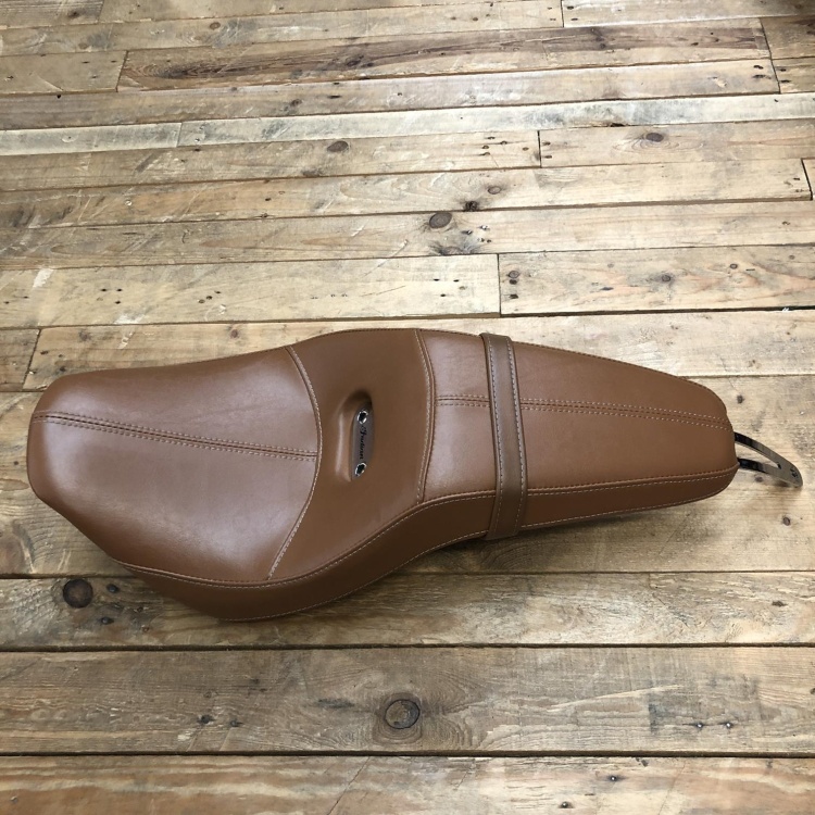 Indian Scout / Scout Sixty Sport Seat - desert tan